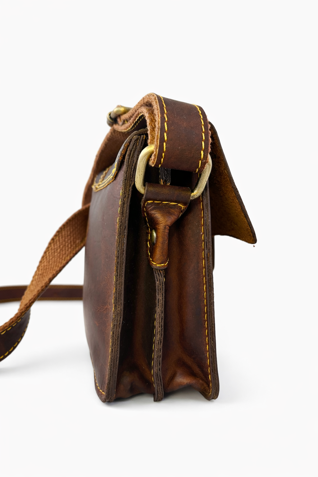 Henry - Umhängetasche aus Büffelleder