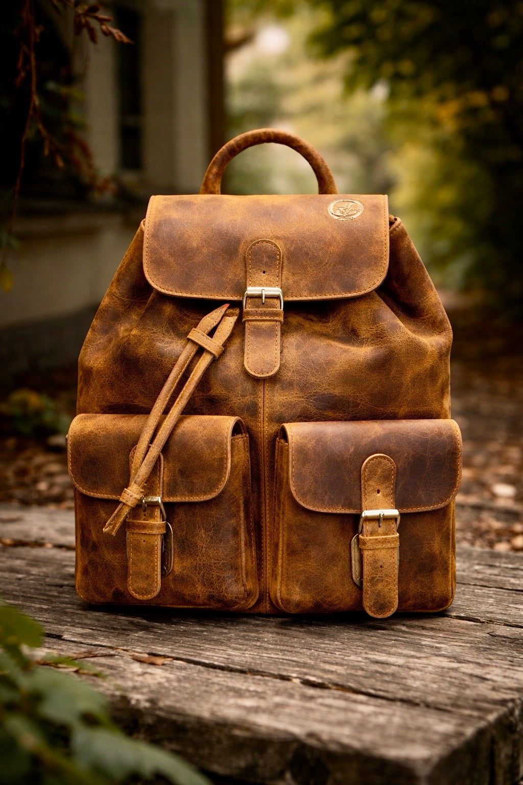 Walker - Rucksack handgefertigt aus Büffelleder